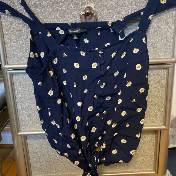 Madewell button-front tie tank in daisy dots - Picture 6 of 6